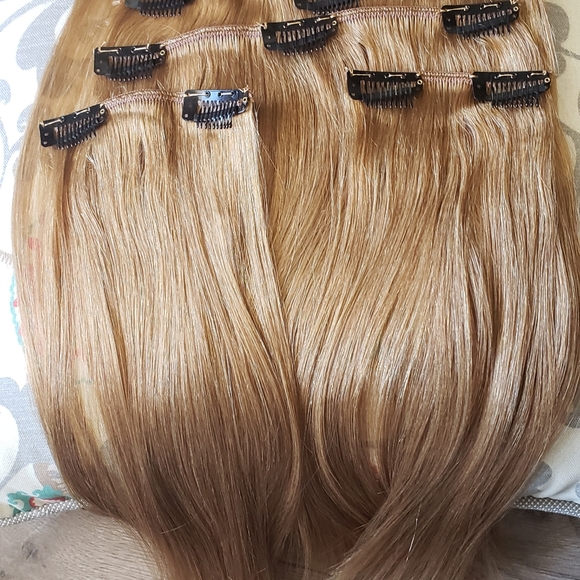🆕️ Brand New 5 pc Clip in Hair Extensions 12 inch 🌱 - Picture 6 of 6